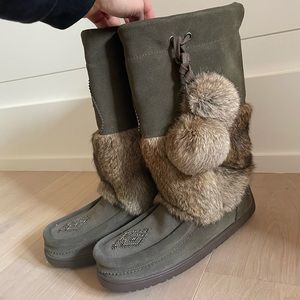MANITOBAH MUKLUK Waterproof Revival Moccasin BNWOT